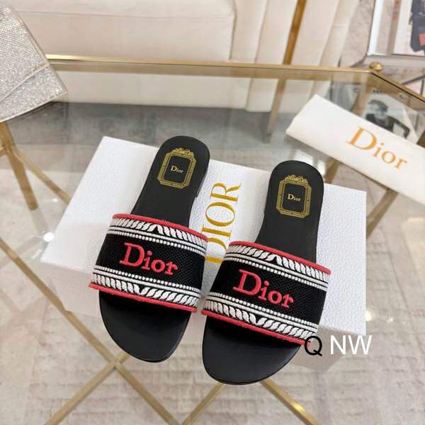 Picture of Dior Slippers _SKUDiorsz35-40NW04092969